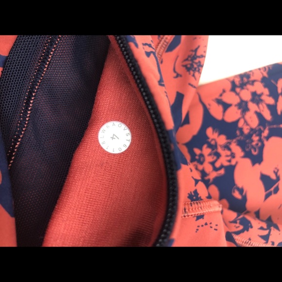 LuLu Final lap Crop Sz 4 - Picture 8 of 9